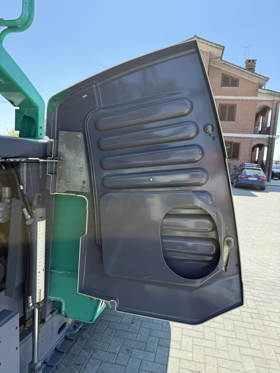 Usato 2015 Vogele Super 1800-3i