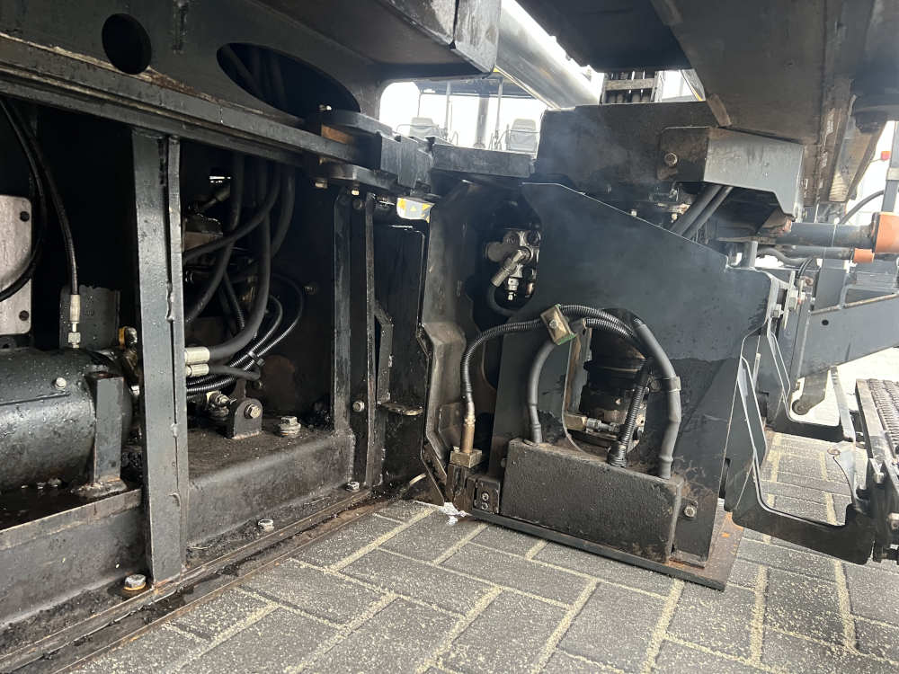 Usato 2009 Bomag BF 691P