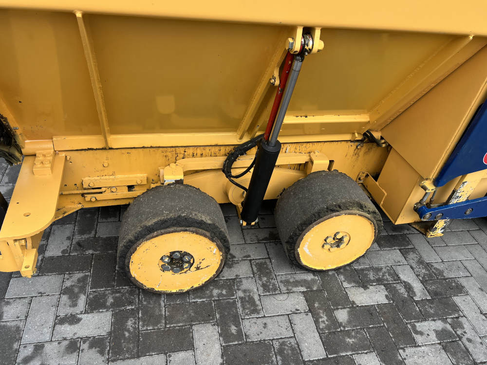 Usato 2002 Marini MF 331