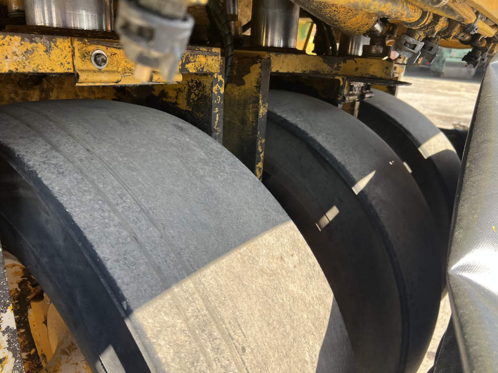 Usato 2001 Caterpillar PS 300B -521-