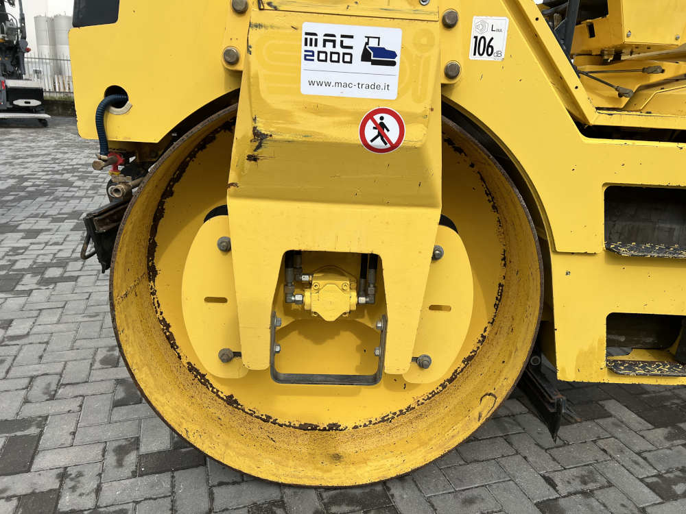 Usato 2004 Bomag BW 141 AD-2
