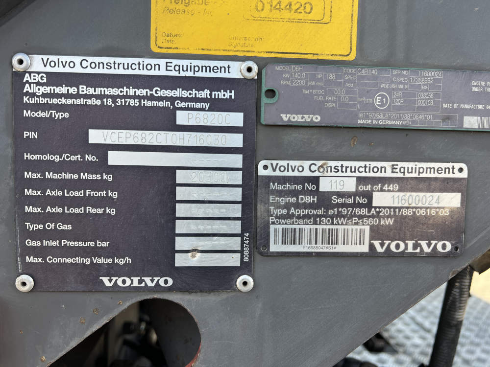 Usato 2014 Volvo P 6820C