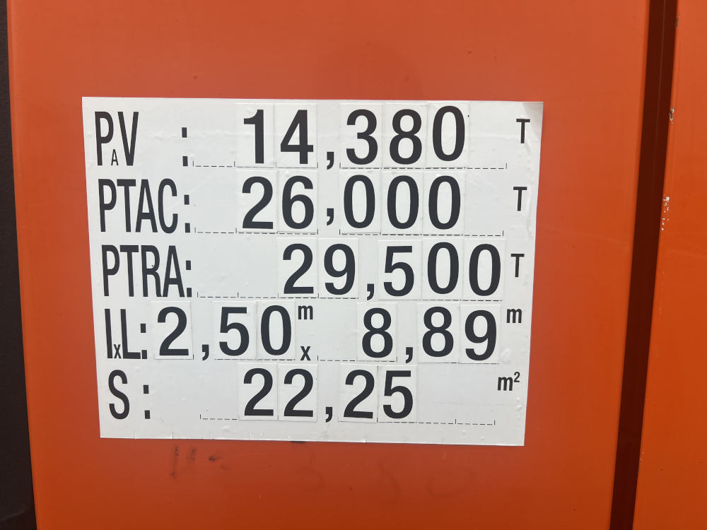 Usato 2002 Renaul / Rincheval Premium 370 Dci / EPA