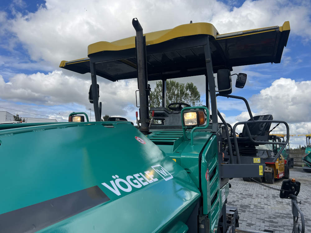 Usato 2016 Vogele S 1303-3i