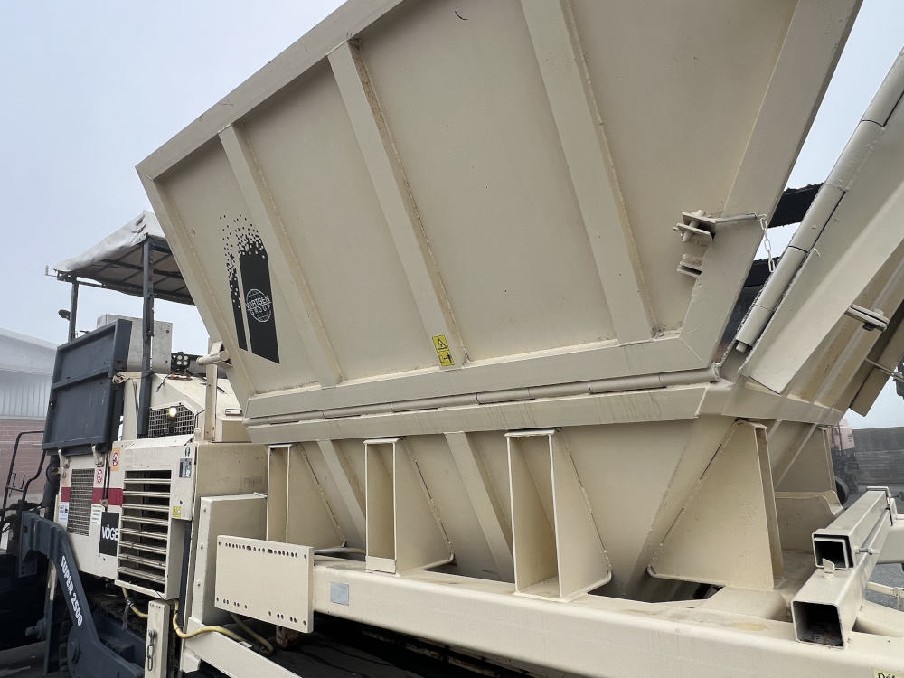 Usato 2005 Vogele Super 2500 (06.74)