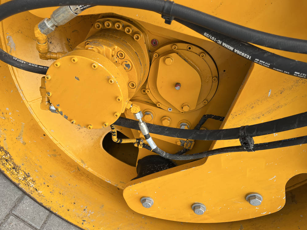 Usato 2017 Caterpillar CD 8