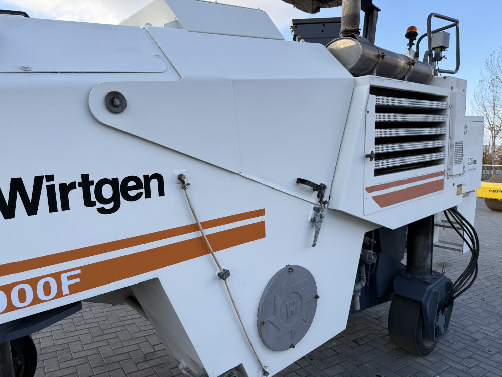 Usato 2001 Wirtgen W 1000F