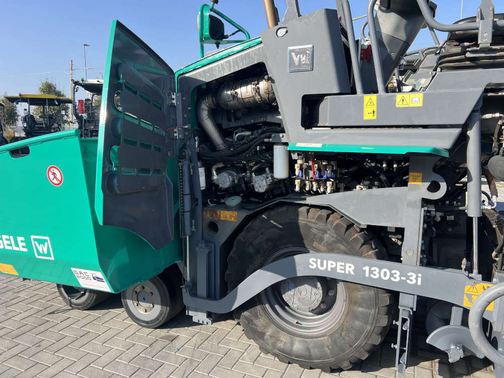 Usato 2018 Vogele S 1303-3i