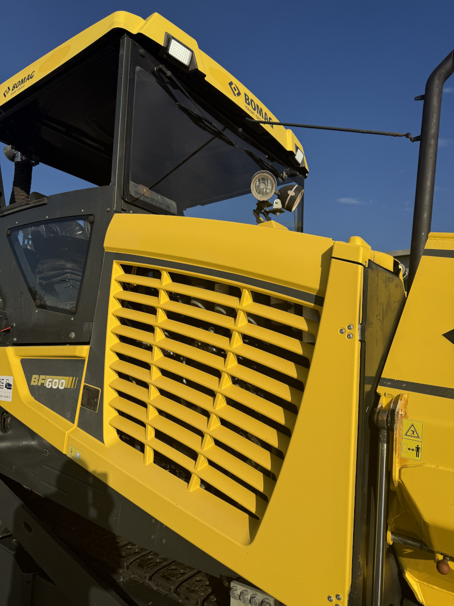 Usato 2014 Bomag BF 600C-2