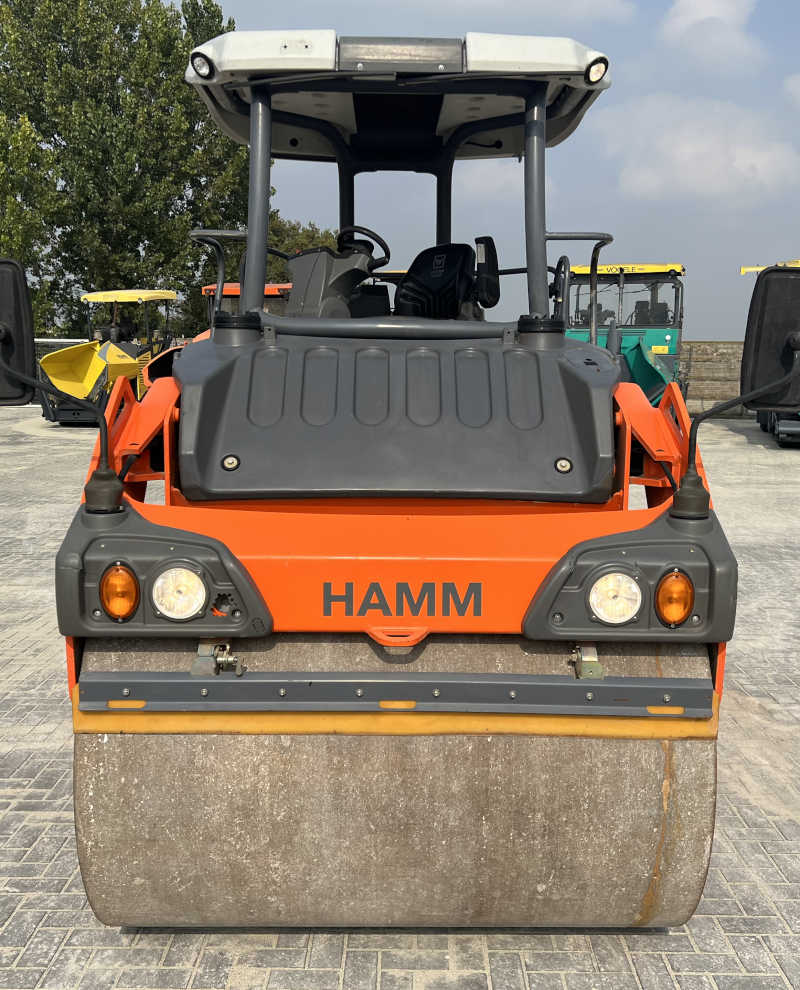 Usato 2016 Hamm HD+ 90i VV