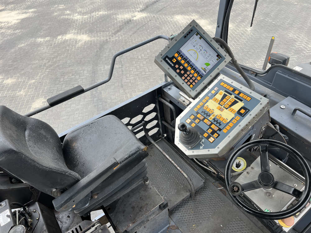 Usato 2014 Volvo P 6870C