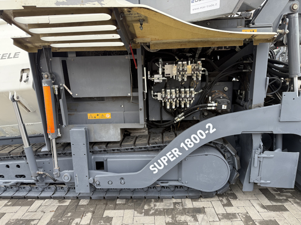 Usato 2013 Vogele S 1800-2