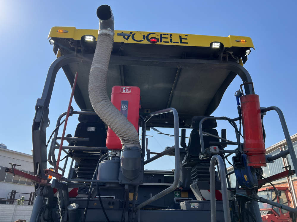 Usato 2010 Vogele S 1600-2