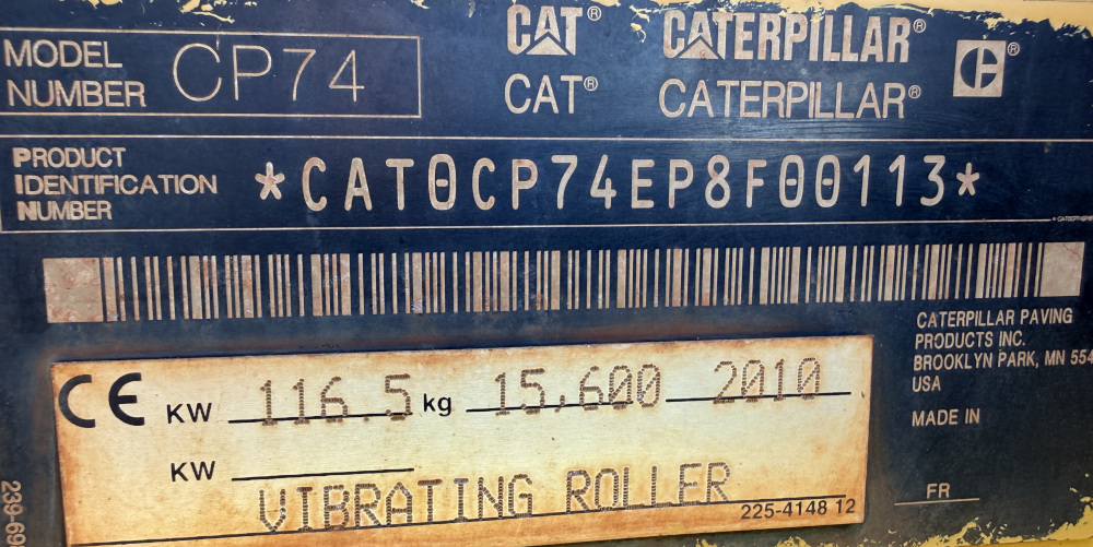 Usato 2010 Caterpillar CP 74