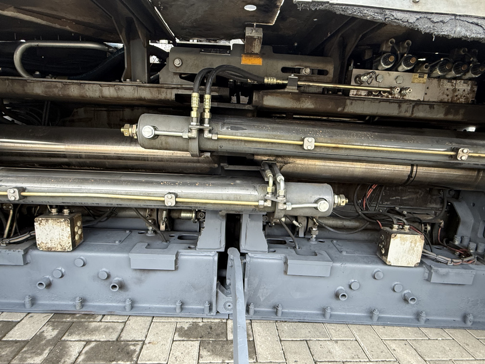 Usato 2013 Vogele S 1800-2