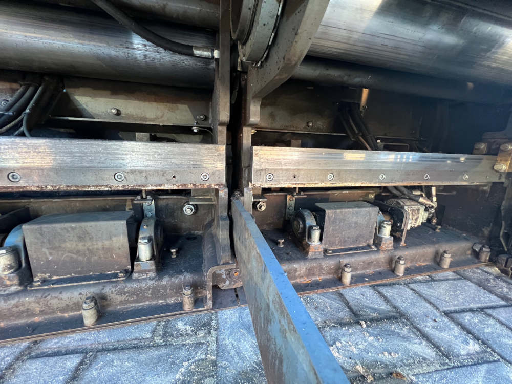 Usato 2014 Vogele S 1303-3i