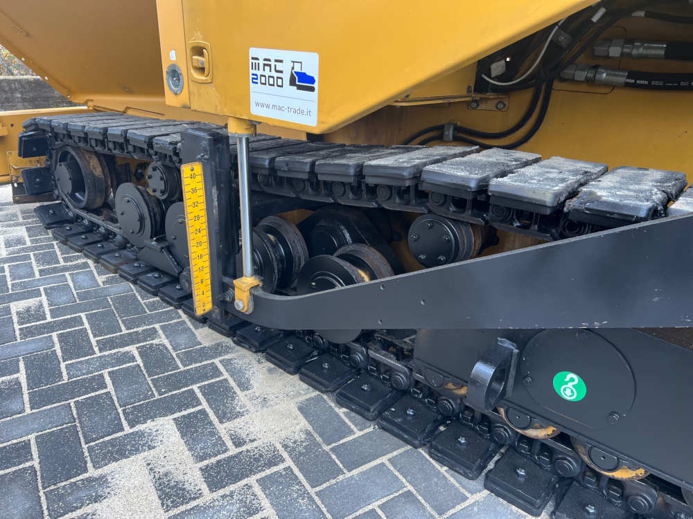 Usato 2011 Caterpillar AP 655D