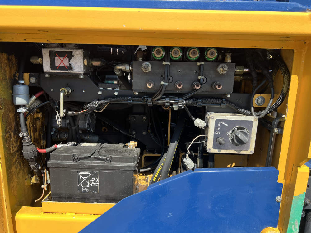 Usato 2006 Marini MF 221