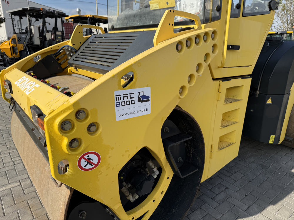 Usato 2006 Bomag BW 151 AD-4