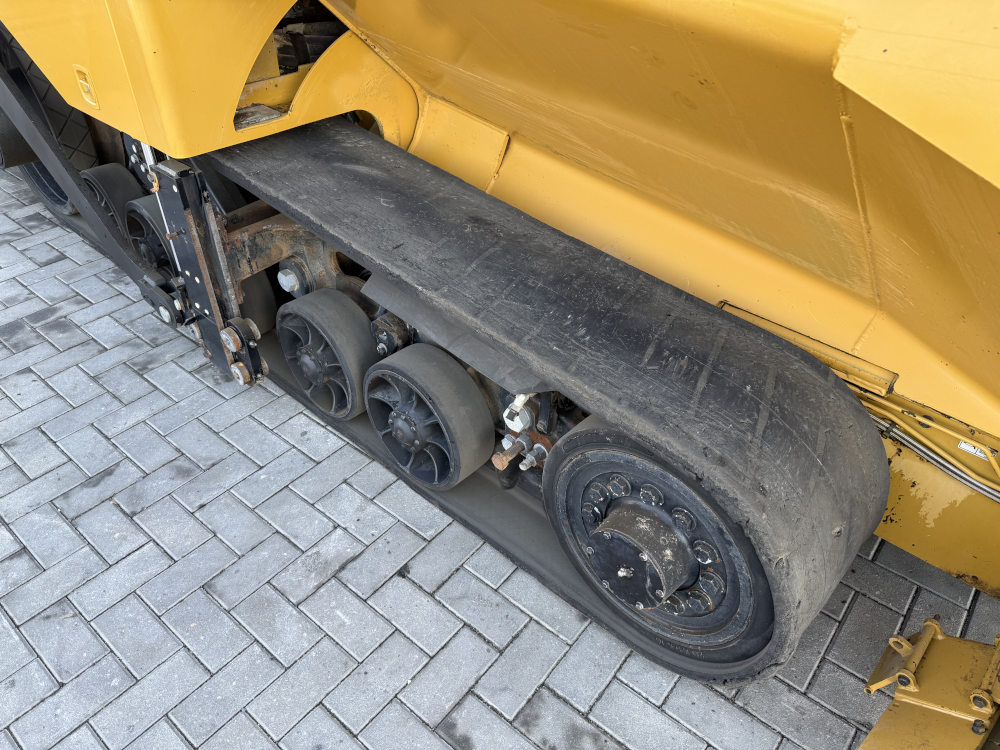 Usato 2017 Caterpillar AP 655F