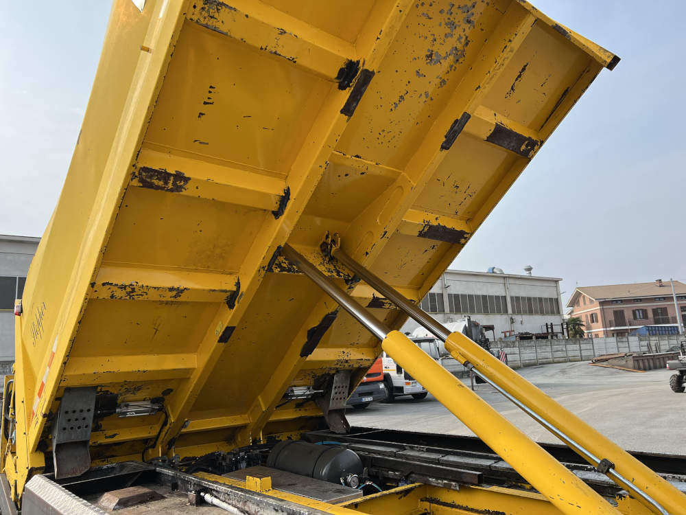 Usato 2006 Renault Kerax 420 / Secmair Major BCG 500