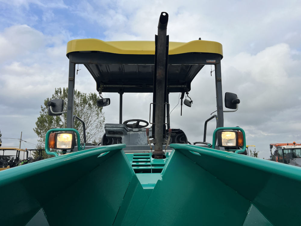 Usato 2016 Vogele S 1303-3i
