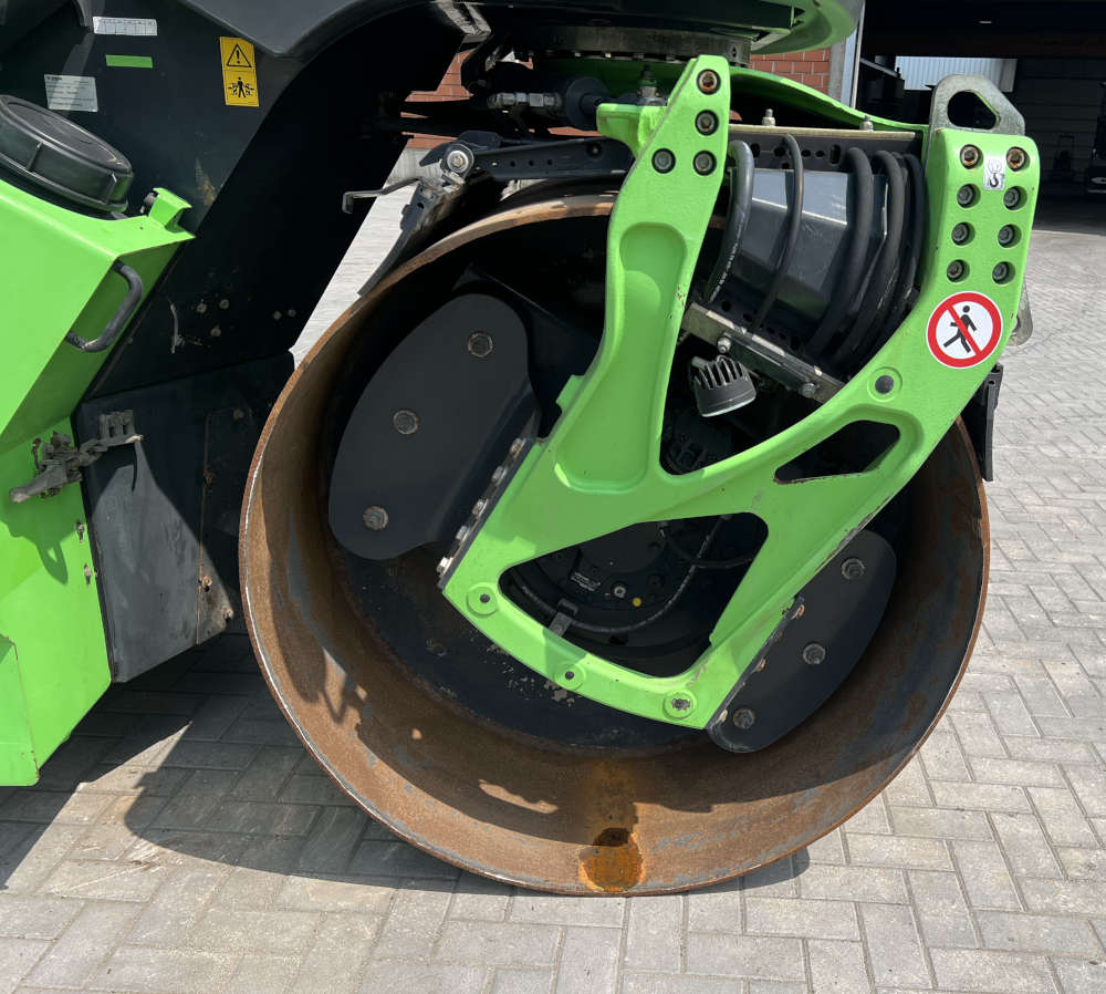 Usato 2010 Bomag BW 174 AP-4i