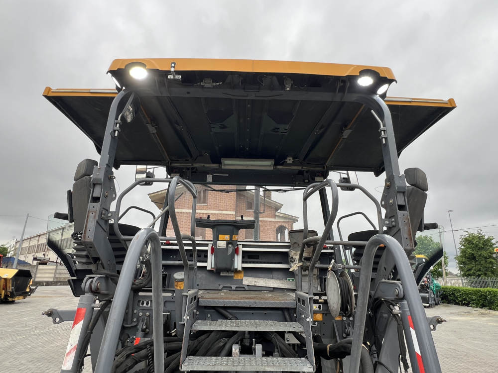 Usato 2018 Vogele Super 1900-3i