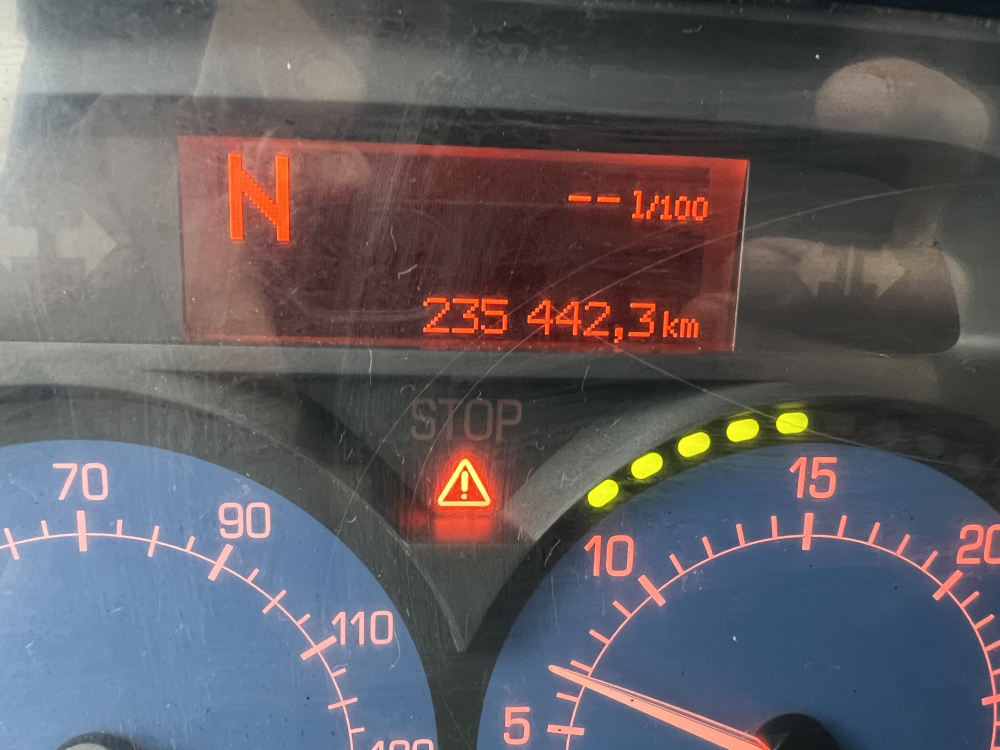 Usato 2002 Renaul / Rincheval Premium 370 Dci / EPA