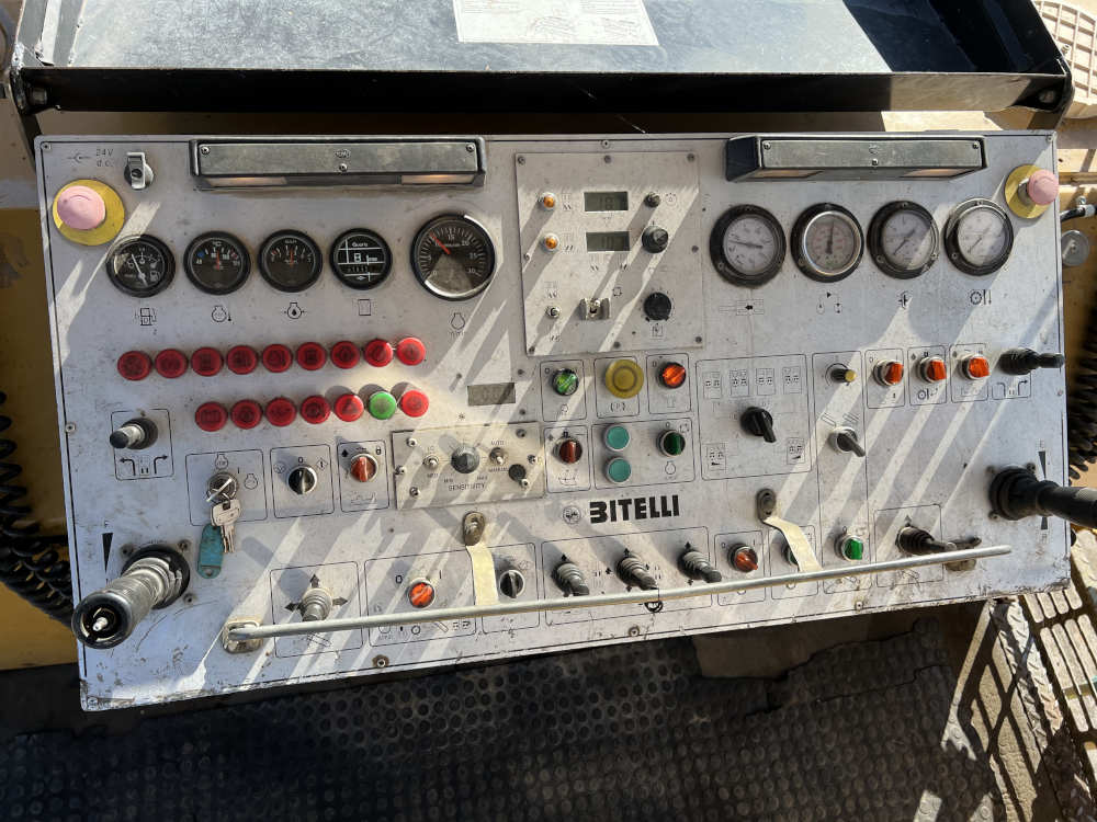 Usato 2003 Bitelli SF 200R -002-