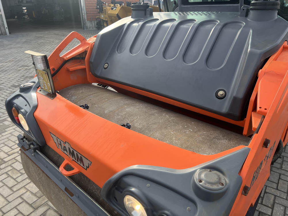 Usato 2012 Hamm HD+ 90i VV