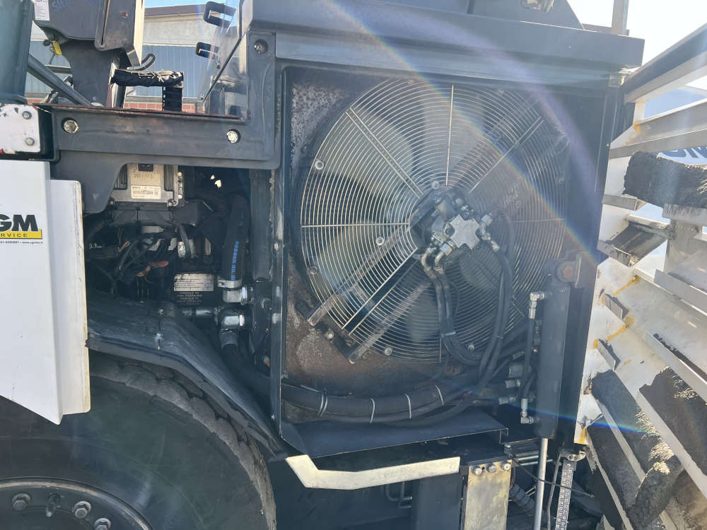 Usato 2007 Bomag BF 691P