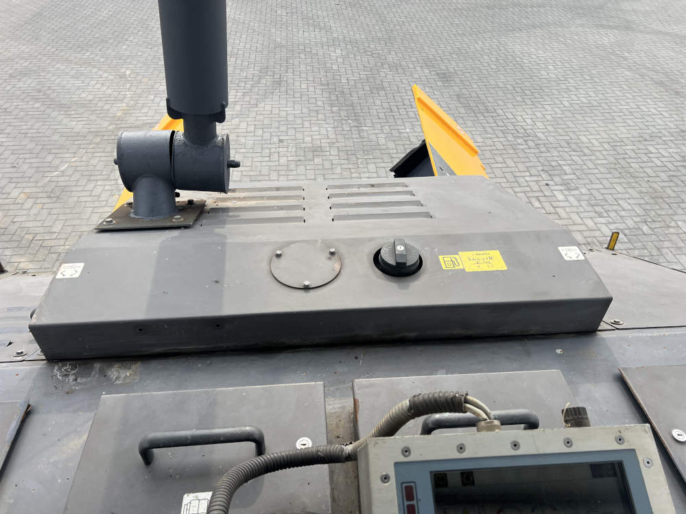 Usato 2015 Volvo P 6870C