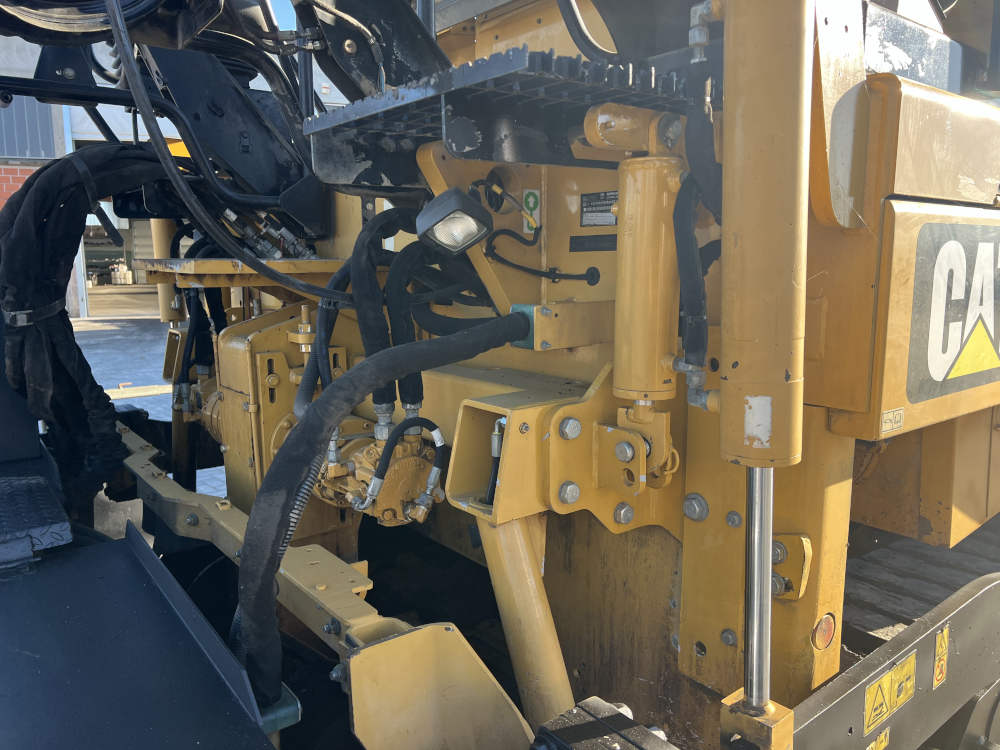 Usato 2011 Caterpillar AP 655D