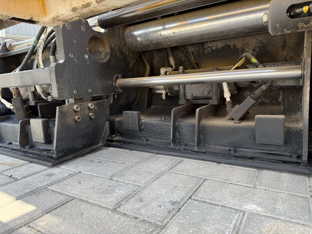 Usato 2009 Caterpillar BB 621C