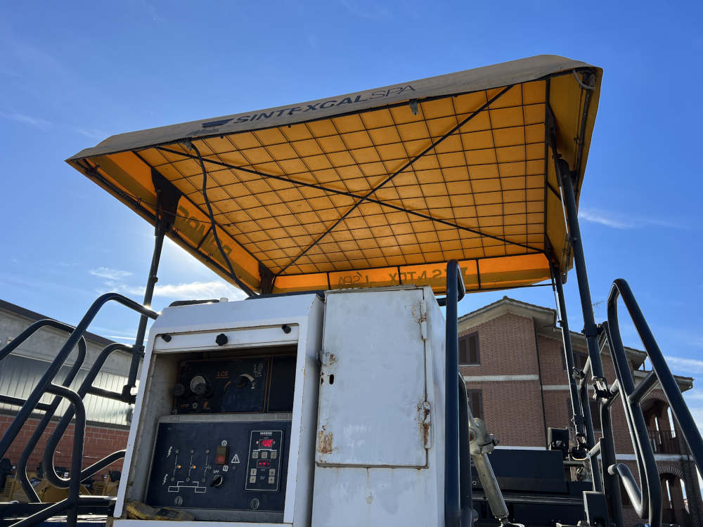 Usato 2007 Bomag BF 691P