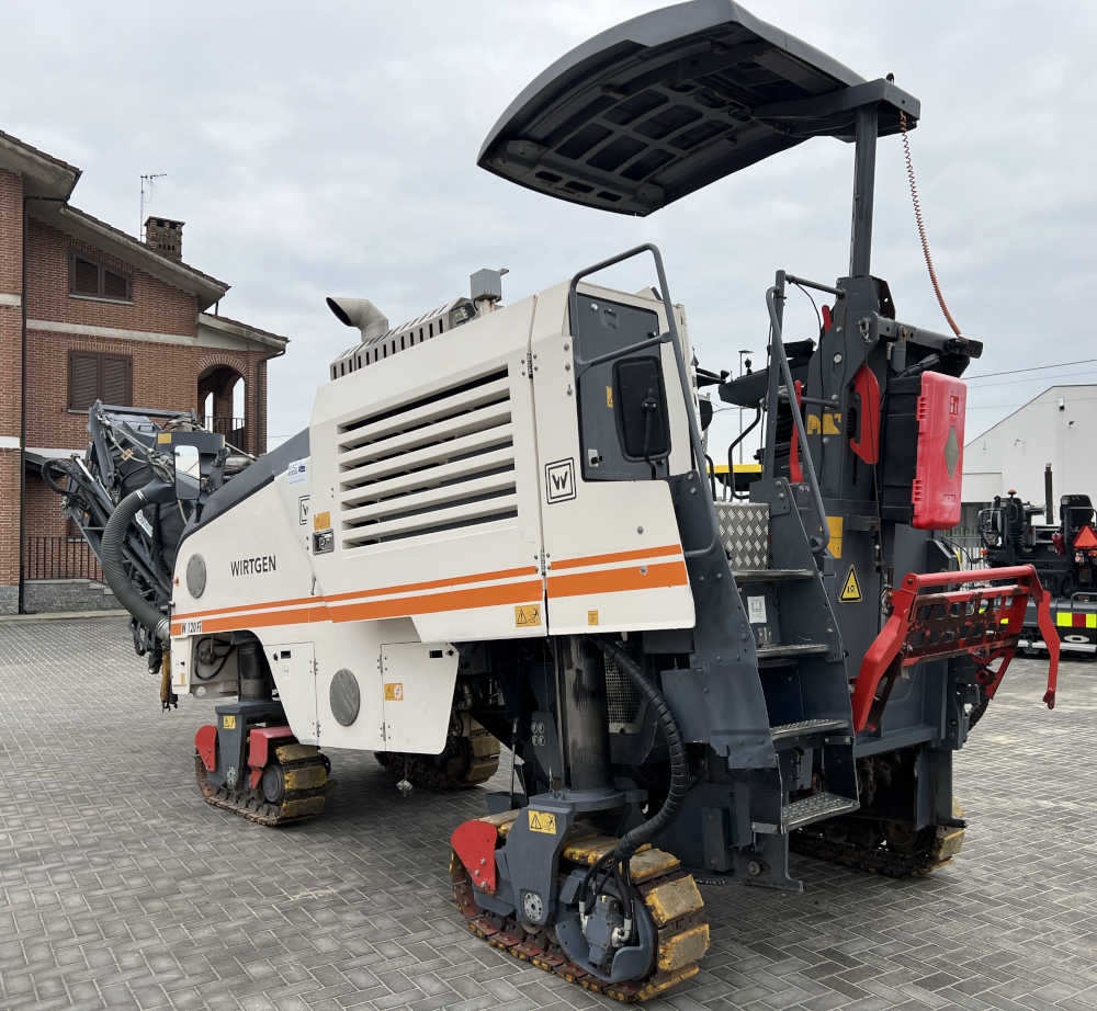 Usato 2014 Wirtgen W 120Fi