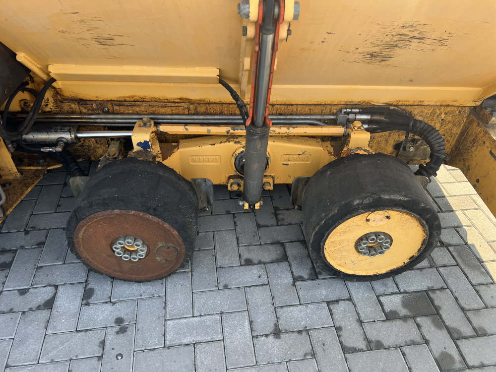 Usato 2004 Marini MF 571