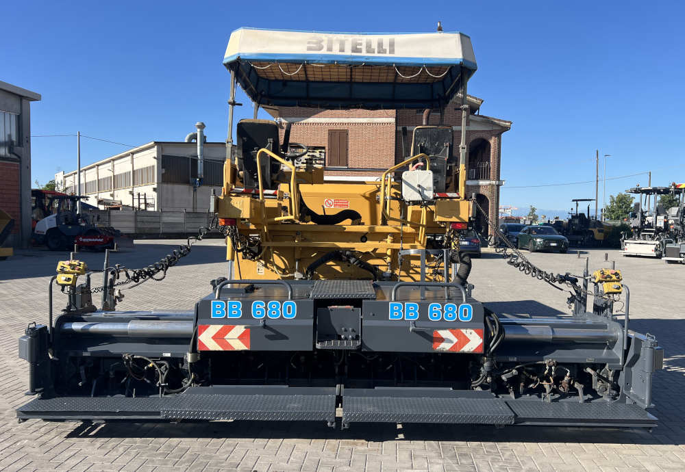 Usato 1999 Bitelli BB 680