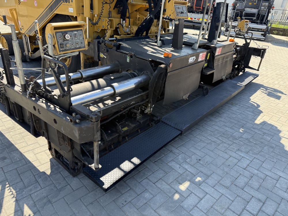 Usato 2010 Caterpillar AP 600D