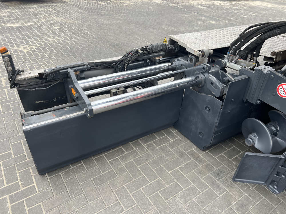 Usato 2017 Volvo P 7820C