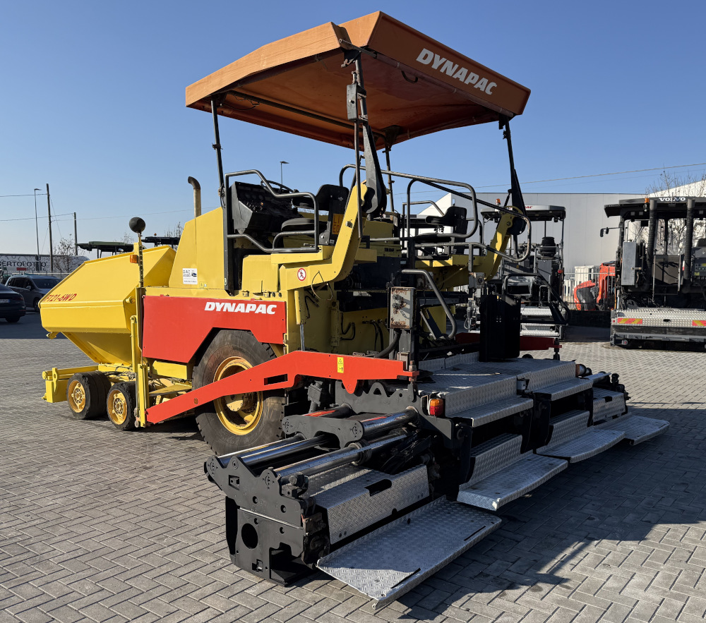 Usato 2003 Dynapac F 121 6W