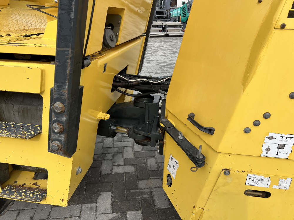 Usato 2004 Bomag BW 141 AD-2