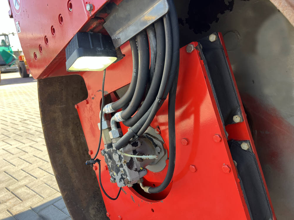 Usato 2010 Ammann AV 95-2