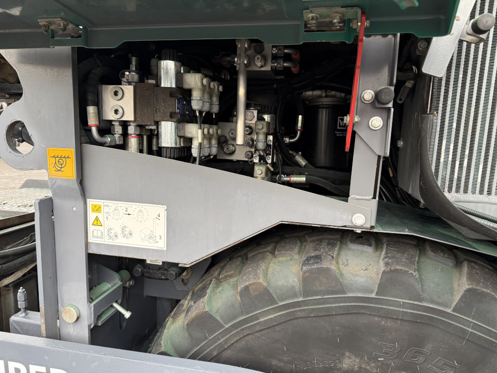 Usato 2020 Vogele S 1303-3i