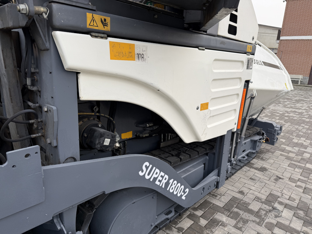 Usato 2013 Vogele S 1800-2