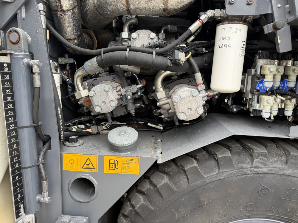 Usato 2021 Vogele S 1303-3i