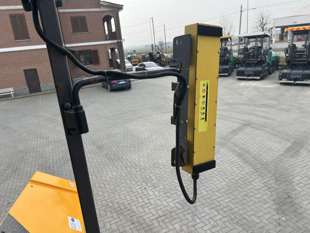 Usato 2015 Volvo P 6870C