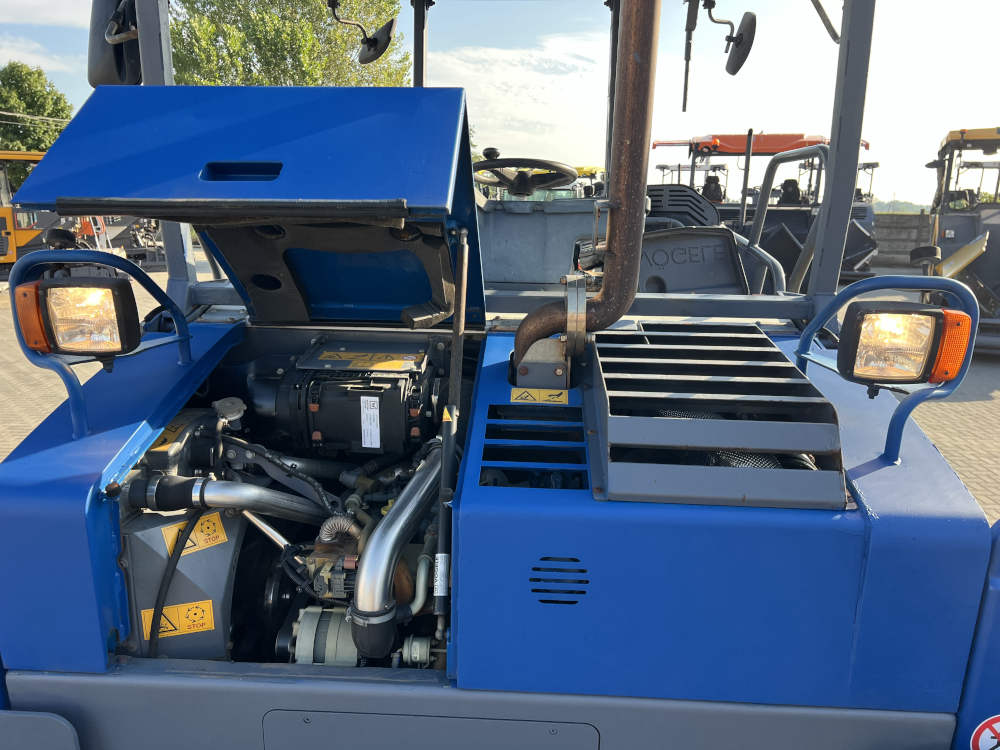 Usato 2018 Vogele S 1303-3i