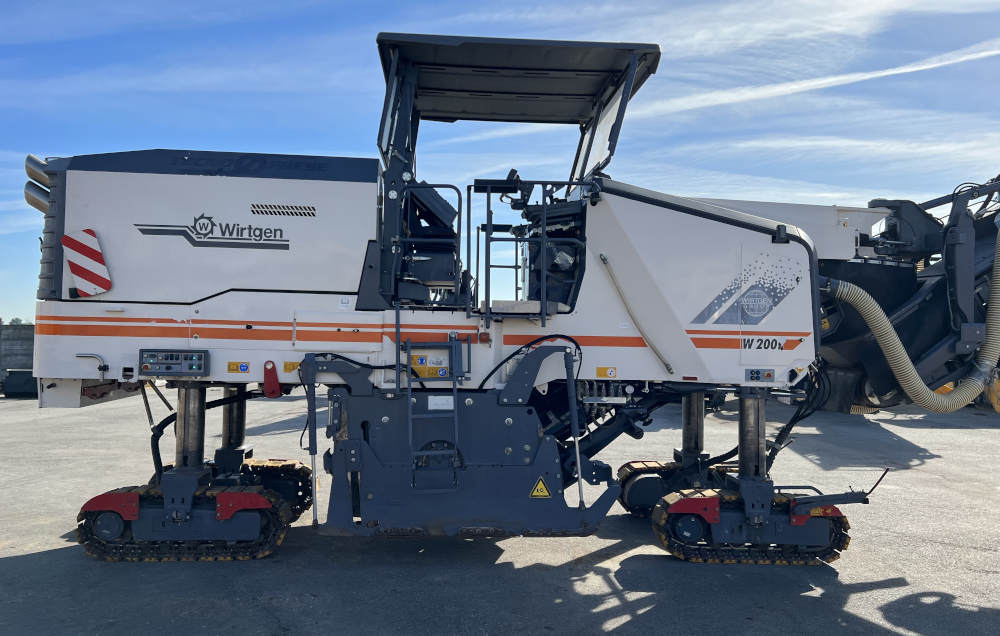 Usato 2014 Wirtgen W 200i -081-